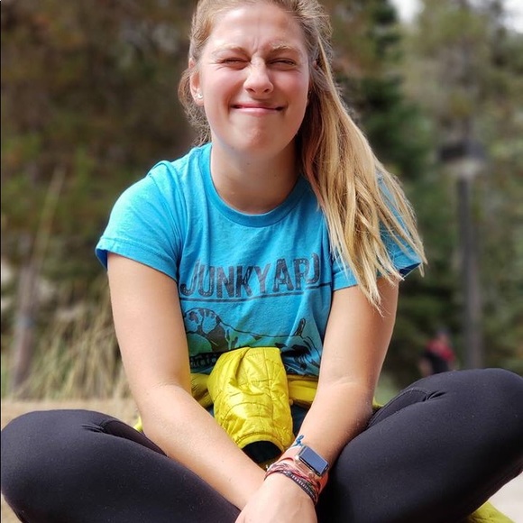 Meet your Posher, Grace - Picture 3 of 4